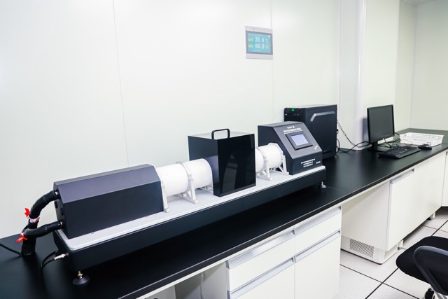 9H3A8050-opq3052831696 Large Medium.jpeg